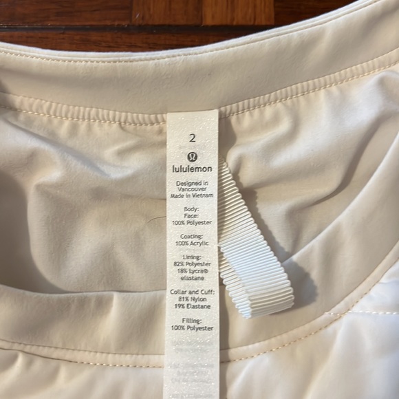 Lululemon White Pullover sz 2 - Picture 2 of 8